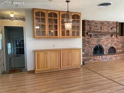 1278 20 1/2 Ln, Pueblo, CO 81006