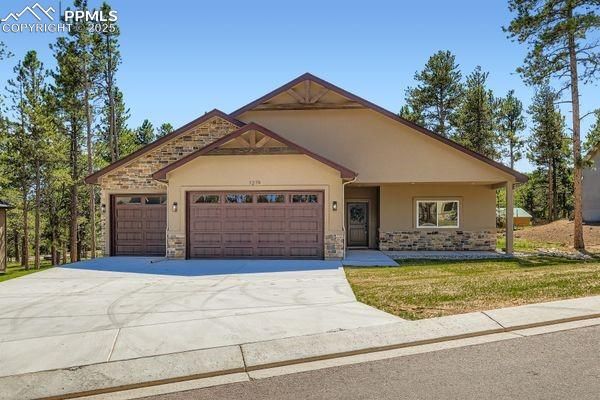 1279 Firestone Dr, Woodland Park, CO 80863