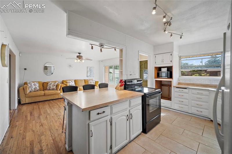 128 Amherst St, Colorado Springs, CO 80911