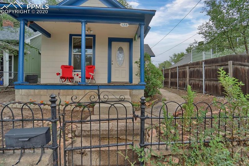 128 W Mill St, Colorado Springs, CO 80903