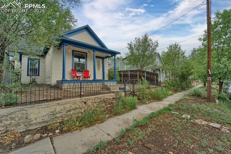 128 W Mill St, Colorado Springs, CO 80903