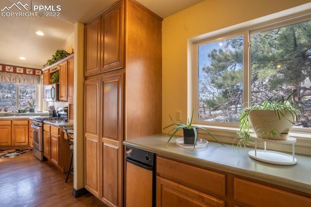 128 Oakdale Dr, Palmer Lake, CO 80133