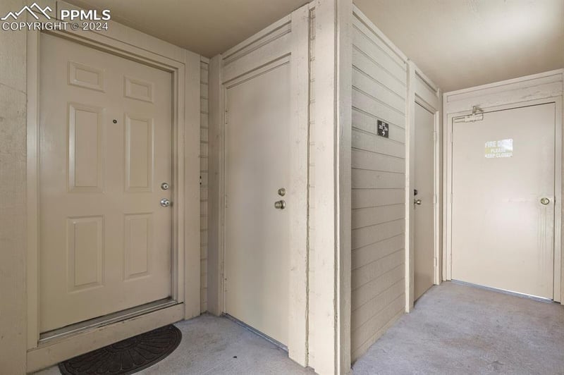 128 W Rockrimmon Blvd #205, Colorado Springs, CO 80919