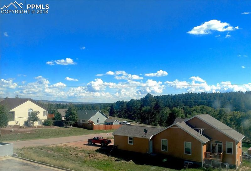 128 Vale St, Palmer Lake, CO 80133