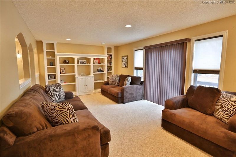 1280 Brittany Cir, Colorado Springs, CO 80918