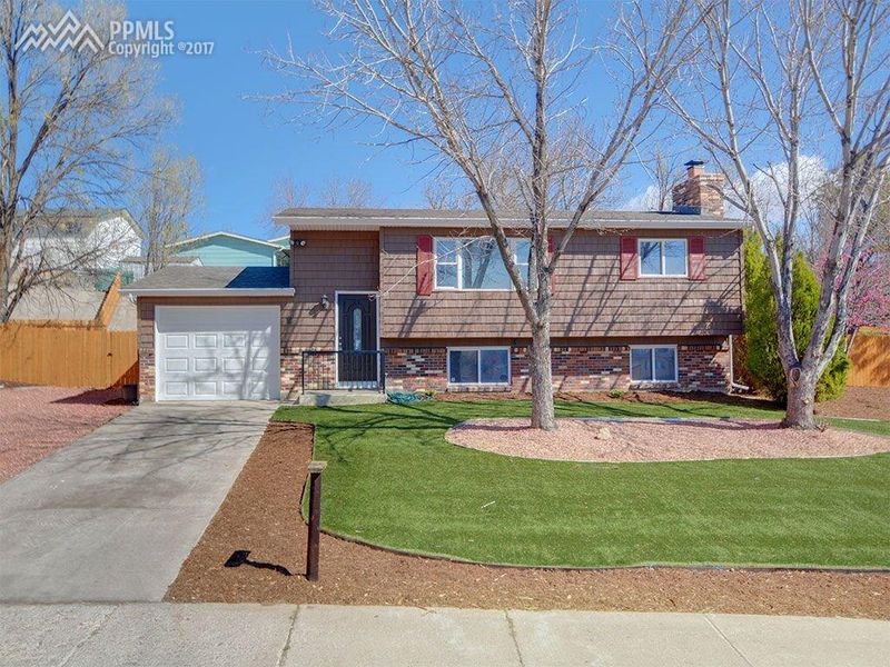 1280 Nez Perce Dr, Colorado Springs, CO 80915