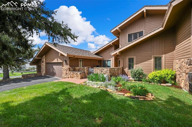 1282 Hill Cir, Colorado Springs, CO 80904
