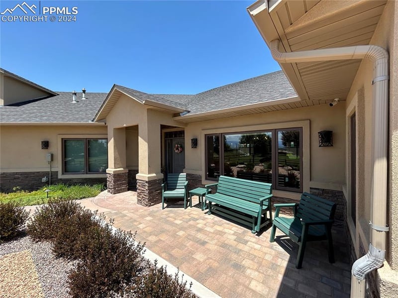1287 3rd St, Penrose, CO 81240