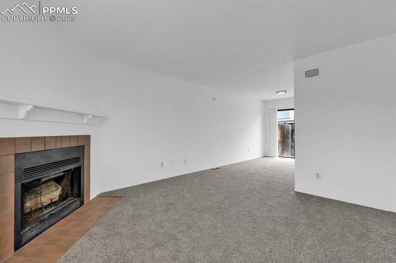 1287 Soaring Eagle Dr, Colorado Springs, CO 80915