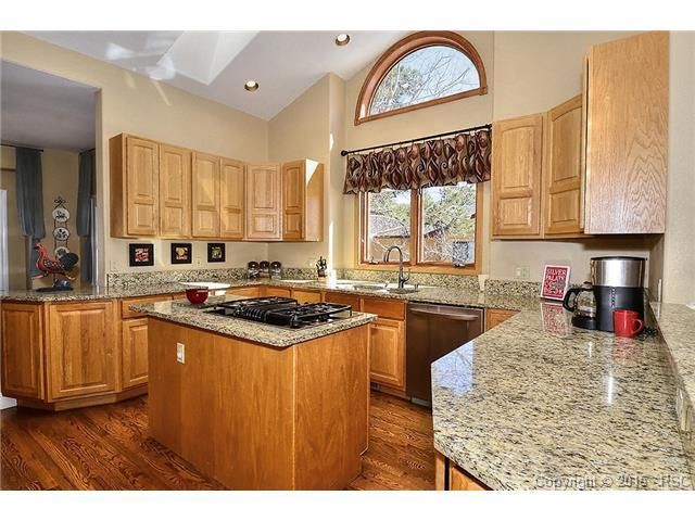 1291 Meadowlake Way, Monument, CO 80132