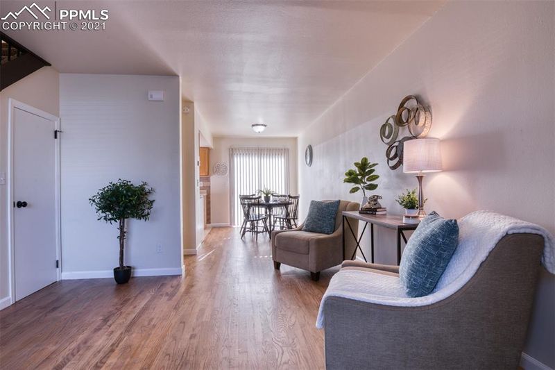 1293 Soaring Eagle Dr, Colorado Springs, CO 80915