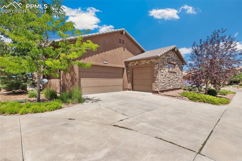 12990 Penfold Dr, Colorado Springs, CO 80921