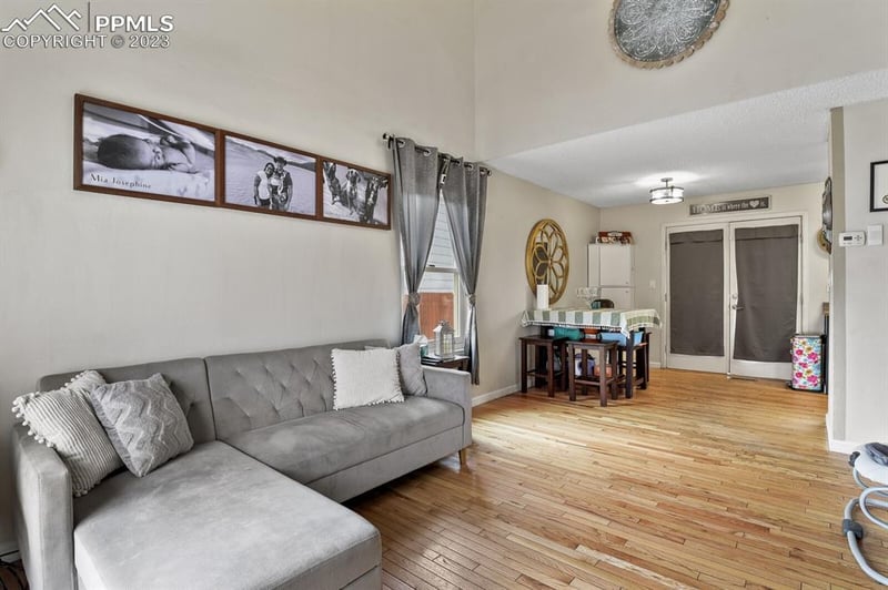 130 Dix Cir, Colorado Springs, CO 80911