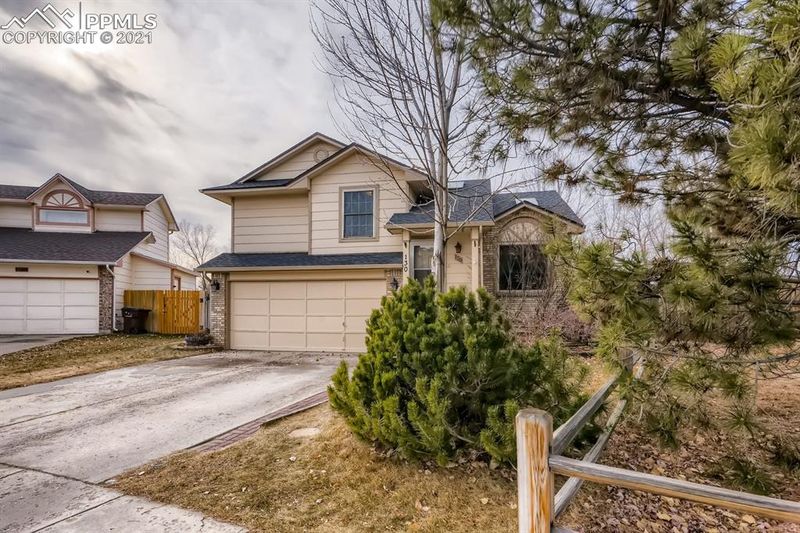 130 Pointer Pl, Colorado Springs, CO 80911