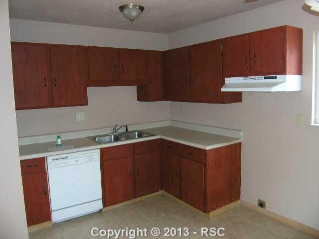 1301 Burnham St, Colorado Springs, CO 80906