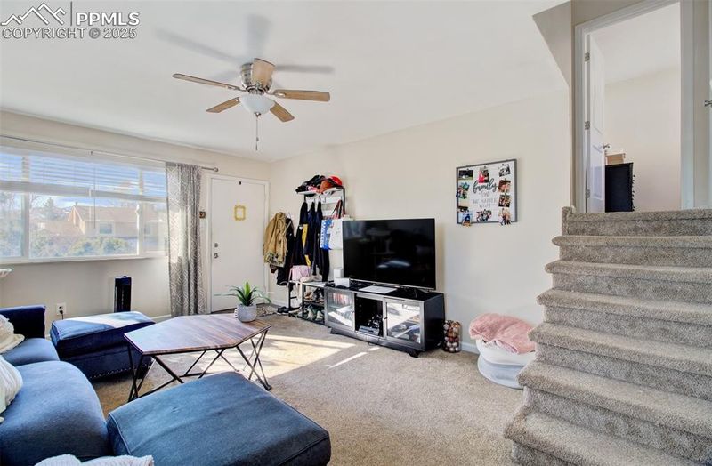 1302 Darby St, Colorado Springs, CO 80907