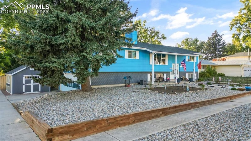 1302 Martin Dr, Colorado Springs, CO 80915