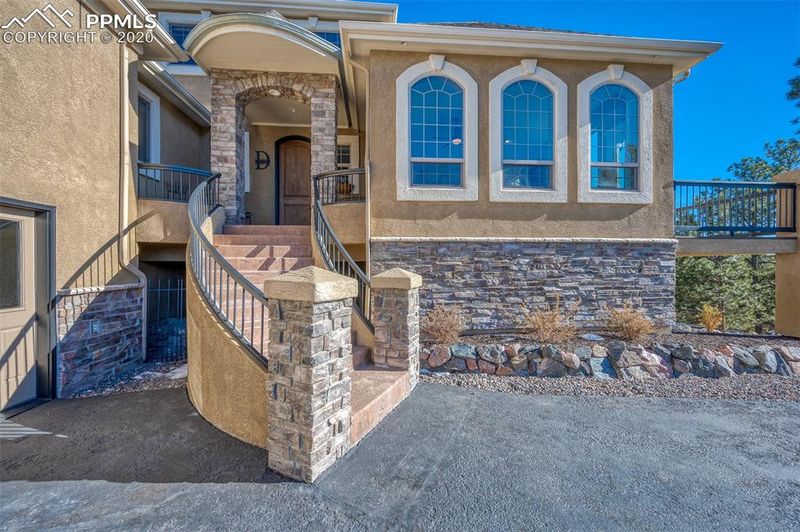 1303 Old Cedar Cv, Monument, CO 80132
