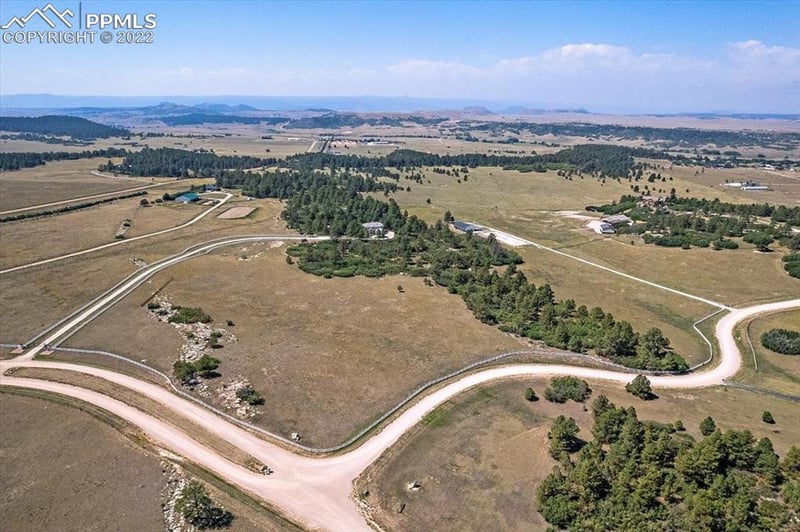 13031 Crowfoot Springs Rd, Larkspur, CO 80118