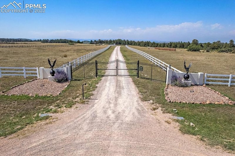13031 Crowfoot Springs Rd, Larkspur, CO 80118