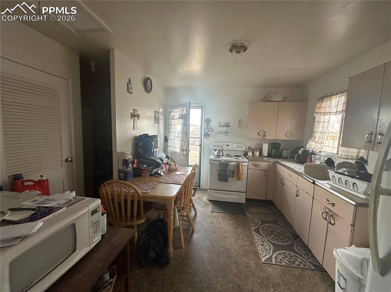 1304 Rockwood Ave, Colorado Springs, CO 80905