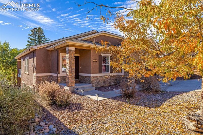 1306 Ethereal Cir, Colorado Springs, CO 80904