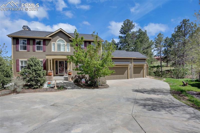 1306 Gambel Oaks Dr, Elizabeth, CO 80107