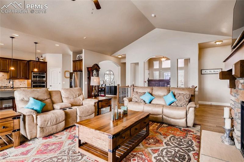 13068 Duckhorn Ct, Colorado Springs, CO 80921