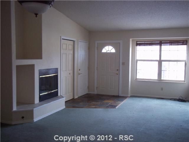 1307 E Parkway Dr, Colorado Springs, CO 80905
