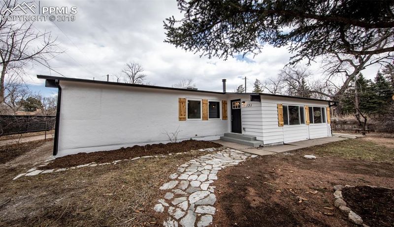 131 Beaver Ave, Colorado Springs, CO 80905