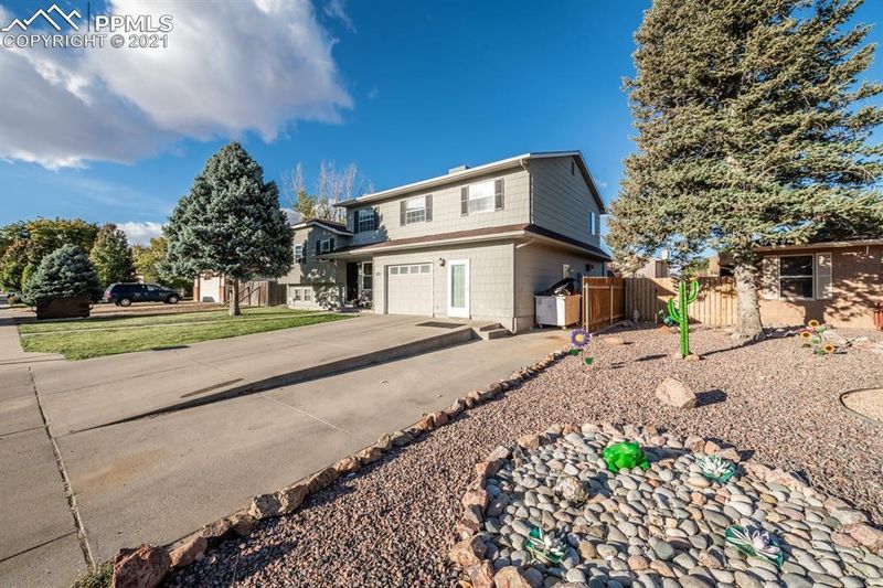 131 Regency Blvd, Pueblo, CO 81005