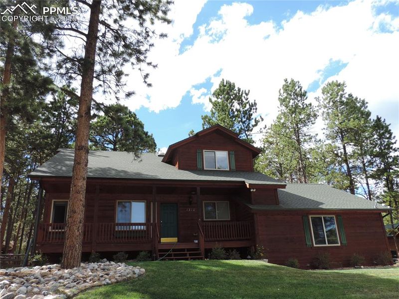 1310 Masters Dr, Woodland Park, CO 80863