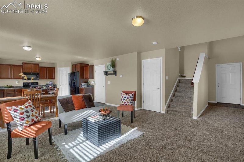 13106 Canyons Edge Dr, Colorado Springs, CO 80921