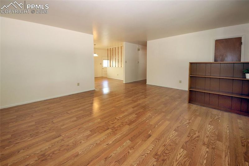1311 Martin Dr, Colorado Springs, CO 80915