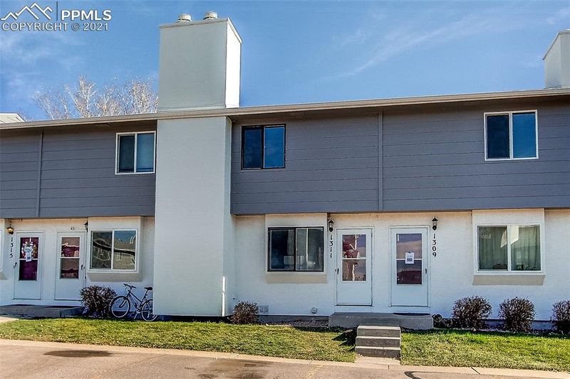 1311 Soaring Eagle Dr, Colorado Springs, CO 80915