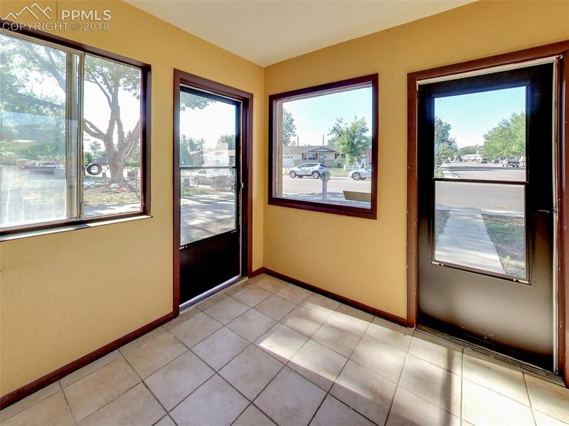 1313 Maxwell St, Colorado Springs, CO 80906