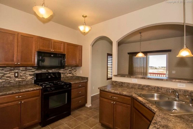 13137 River Falls Ter, Peyton, CO 80831