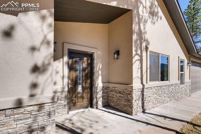 1314 Firestone Dr, Woodland Park, CO 80863