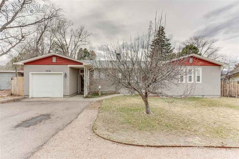 1314 Hillcrest Ave, Colorado Springs, CO 80909