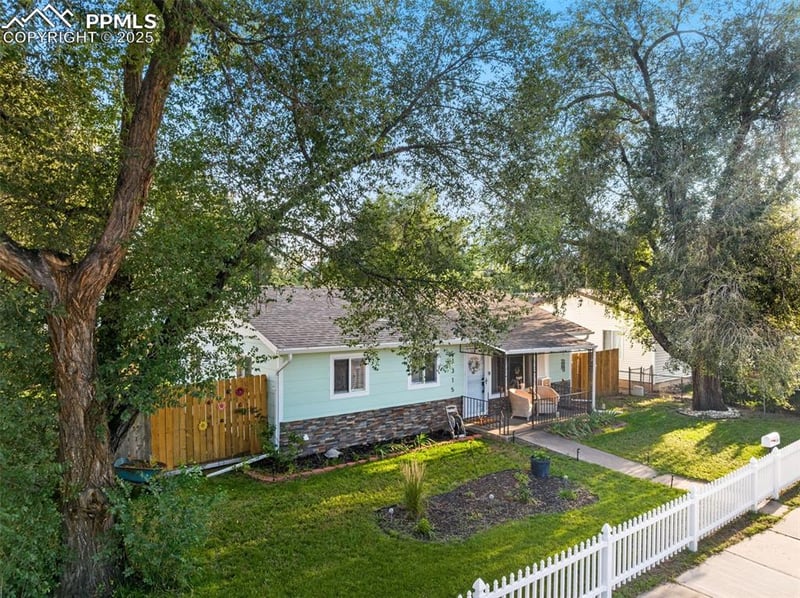 1315 Pando Ave, Colorado Springs, CO 80905