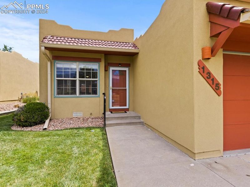 1315 E Parkway Dr, Colorado Springs, CO 80905