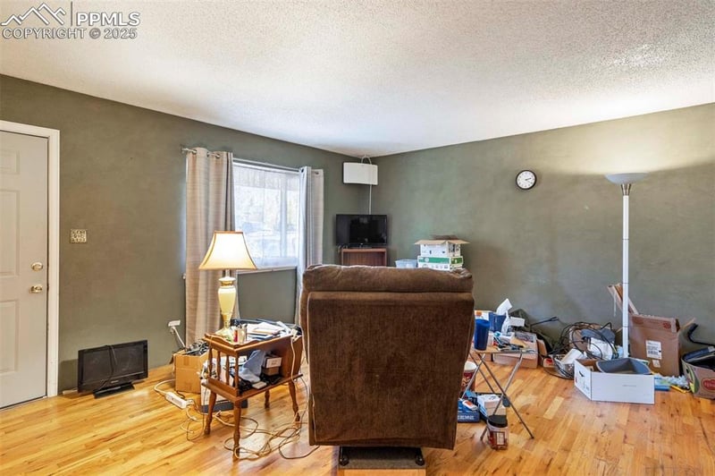 1316 Rushmore Dr, Colorado Springs, CO 80910