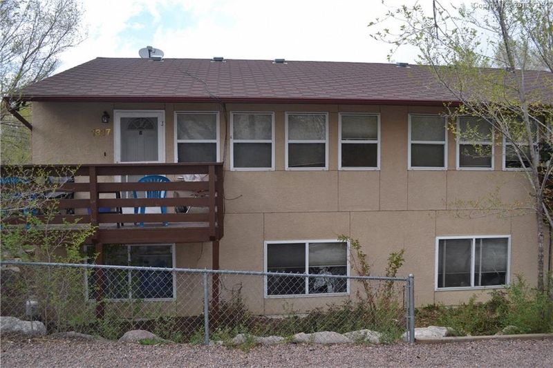 1317-1321 N Chestnut St, Colorado Springs, CO 80905