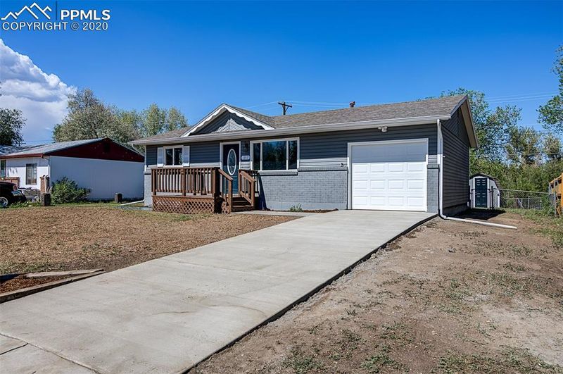 1317 Maxwell St, Colorado Springs, CO 80906