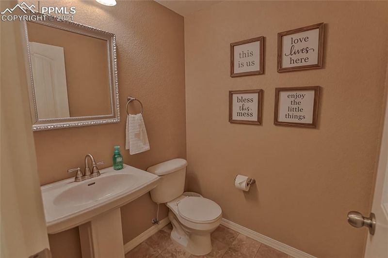 13174 Diamond Edge Way, Colorado Springs, CO 80921