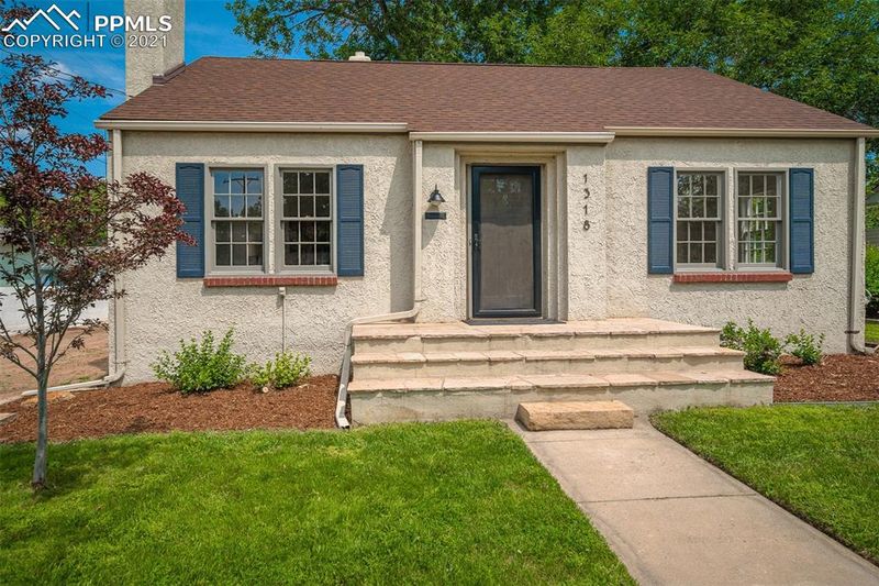 1318 E Monument St, Colorado Springs, CO 80909