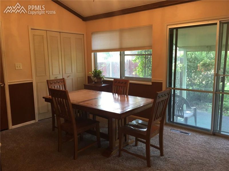 1318 Wynkoop Dr, Colorado Springs, CO 80909
