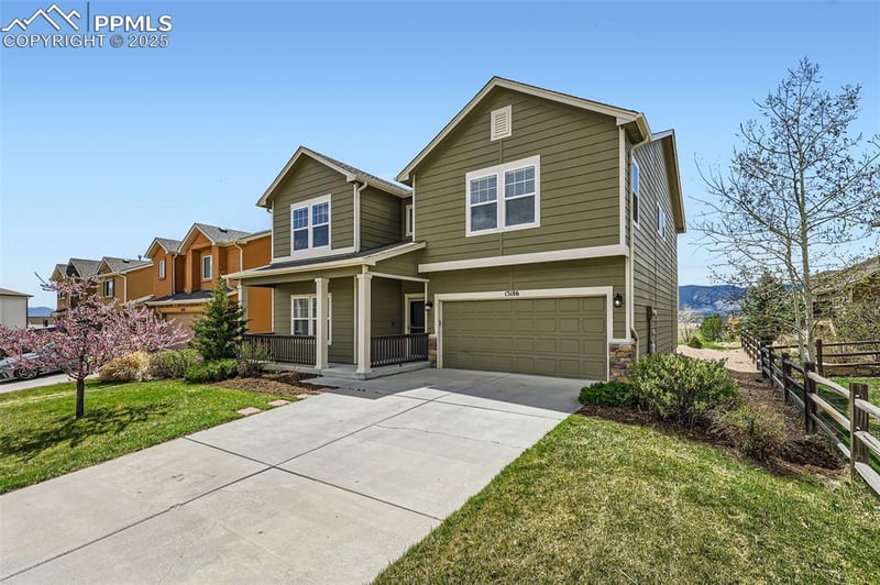 13186 Canyons Edge Dr, Colorado Springs, CO 80921