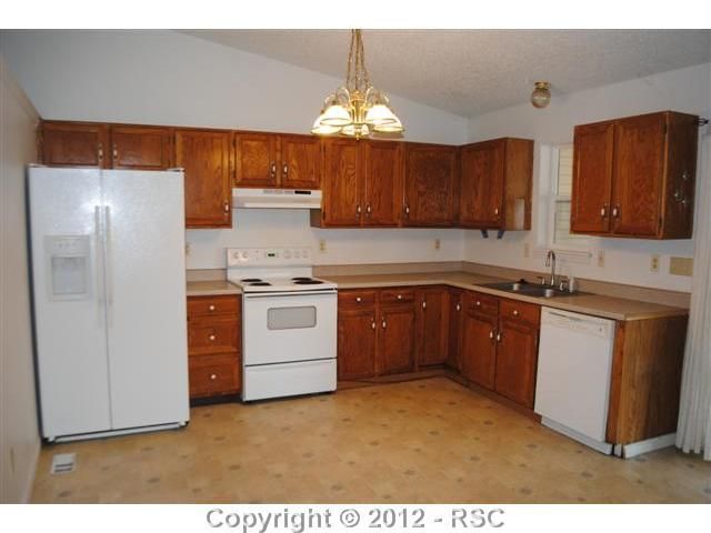 1319 Cooper Ave, Colorado Springs, CO 80905