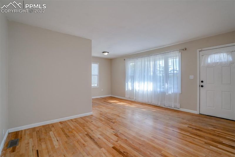 1320 N Cooper Ave, Colorado Springs, CO 80905